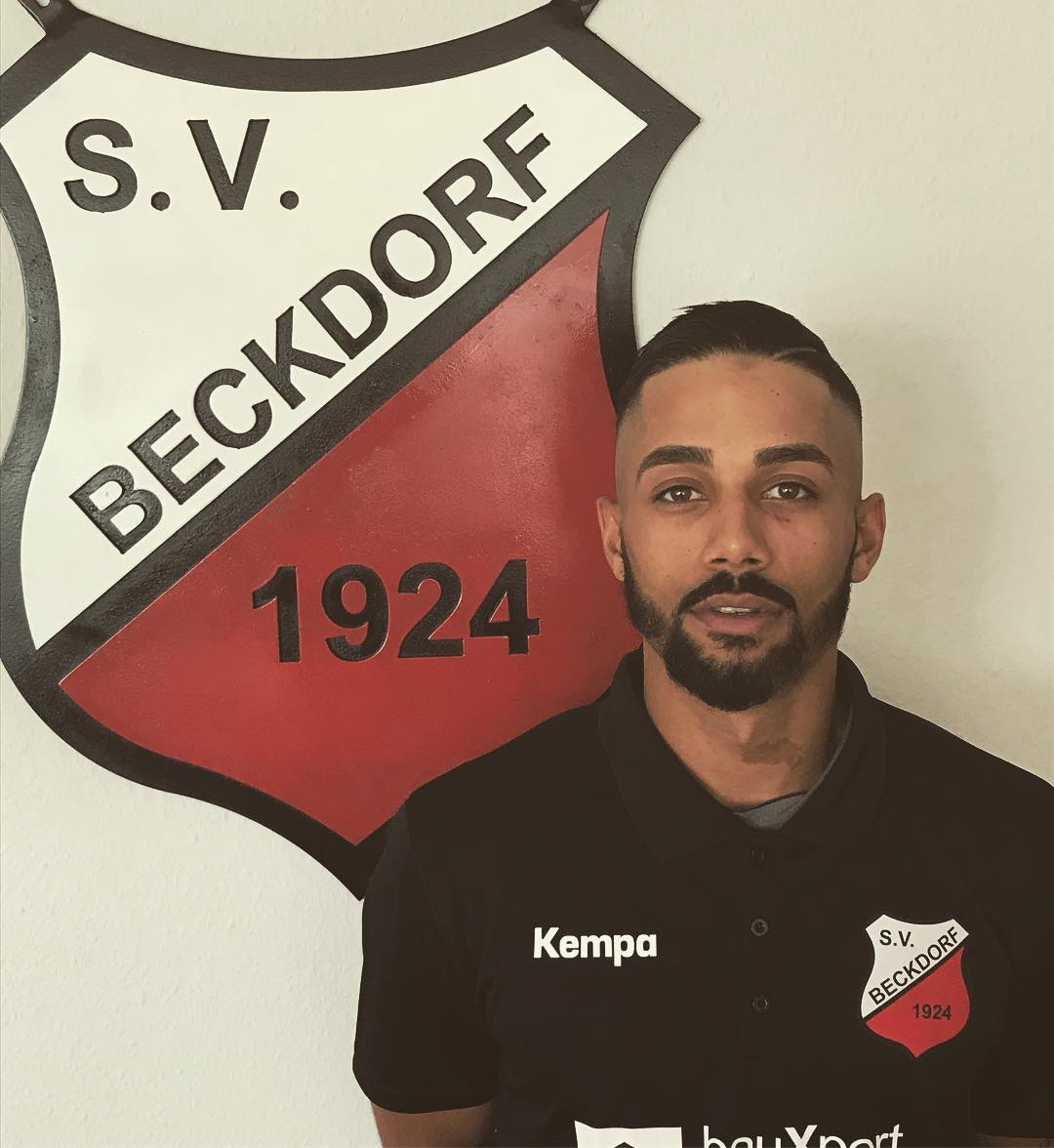 37188080_282405755843177_6449700393529114624_n