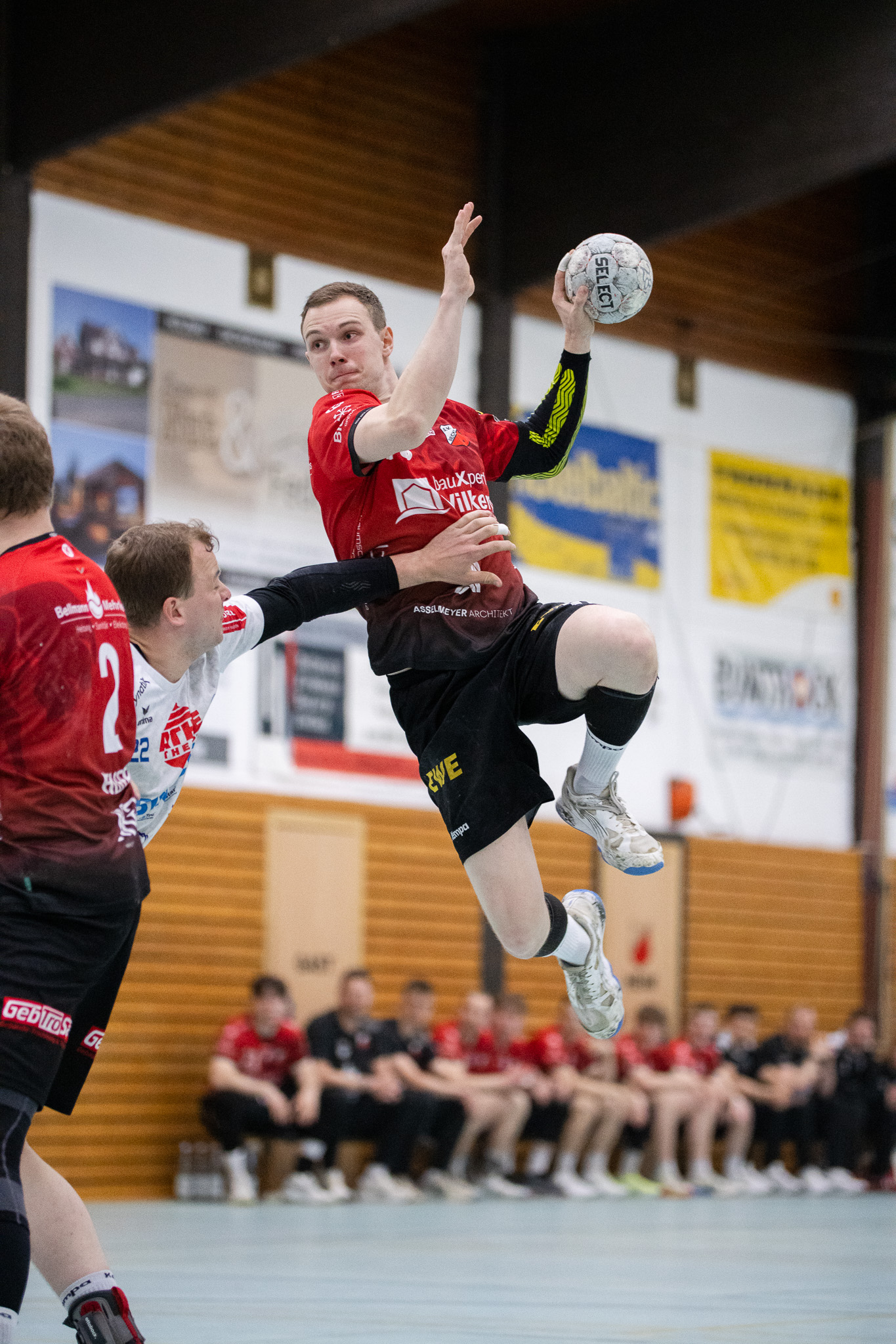 Versöhnlicher Abschluss: „Beckys Patrouille“ gewinnt 34:27 gegen den VfL Hameln